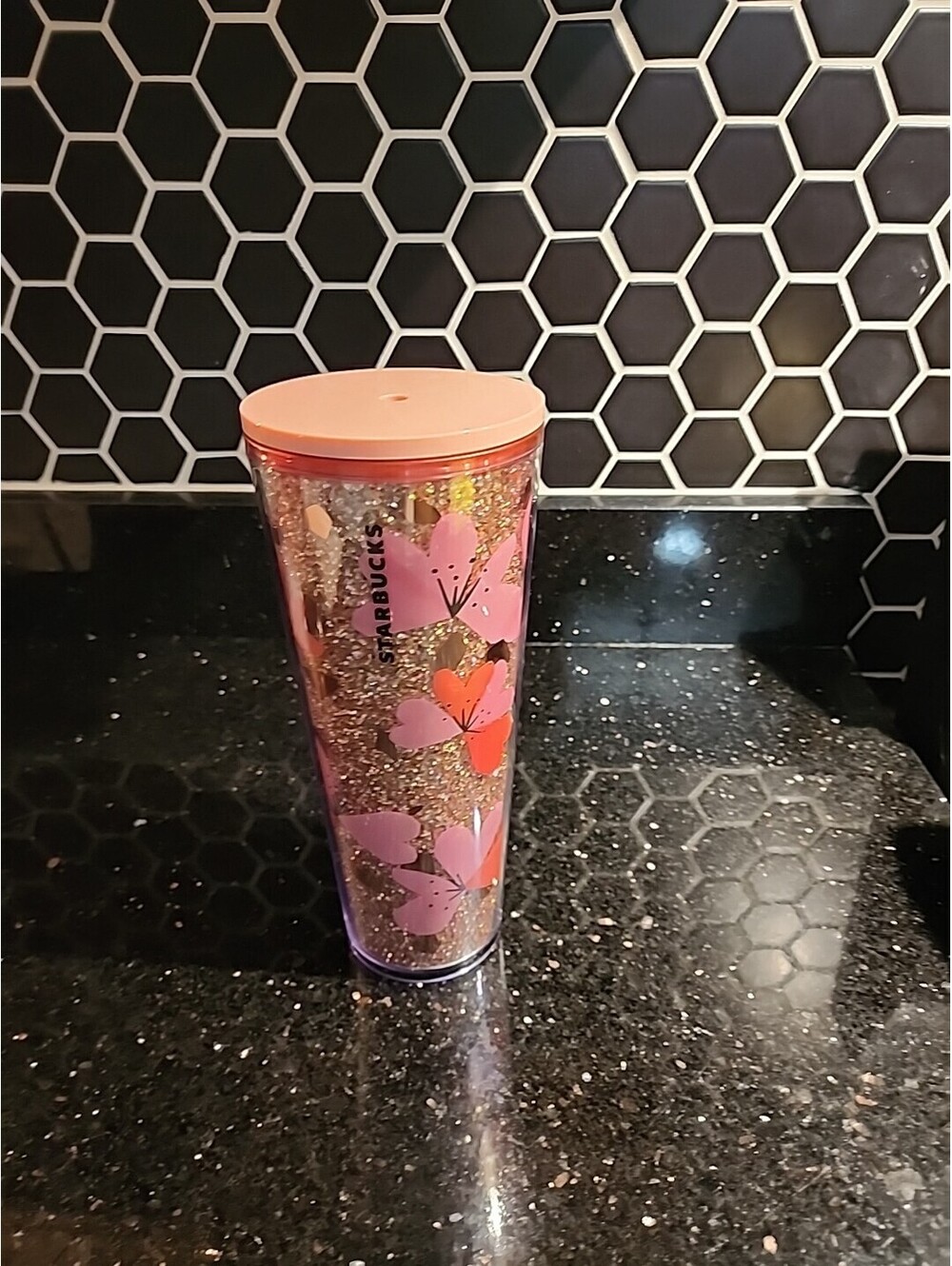 Starbucks 2020 Valentines Glitter Hearts Acrylic Cold Cup Tumbler Venti 24oz NEW